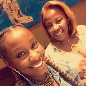 Meet your Posher, Kim